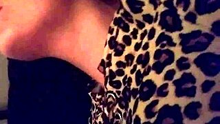 i'm obsessed with my teacher licking my cunt so good!