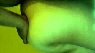 Cogiendo una rica nalgona con tetas naturales grandes