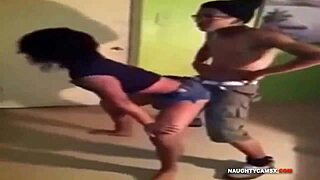 Cele Mai Tari Dansuri Din Cur 2014 Bikini