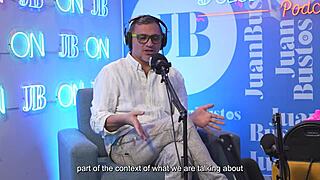 Better than toys, MollySmith squirts hard on Sybian during Juan Bustos podcast, unreal! 💦😍