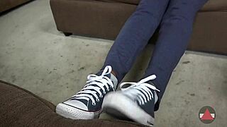 Show me your ass, submissive model?