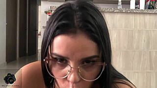 Quiero pecar contigo with curvy babe in pov