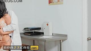 kiki daniels just needs warming up with hot banging