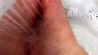 watch me peel off my nylon and shower?