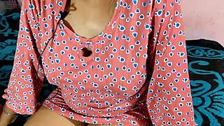 indian babe lily flaunts ass in steamy action