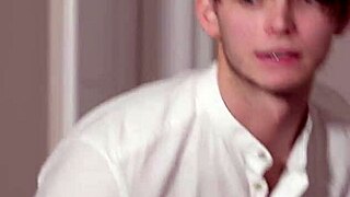 Watch Claudia Bavel Cheat and Fuck Patient at Clinic!