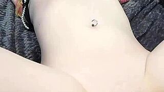 Man, this portrait amateur takes machine banging like a pro!