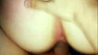 Chilling with tinder date turns to riding