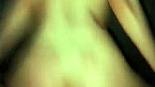 Chilling with tinder date turns to riding