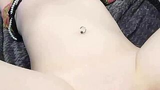 Man, this portrait amateur takes machine banging like a pro!