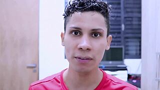 igor and j, two young brazilian gays, explore their desires in this story