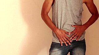 igor and j, two young brazilian gays, explore their desires in this story