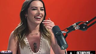 Chanel Camryn's Intense Hitachi Orgasm!