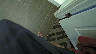 Stepsister Helping His Stepbrother With His Big Boner Issue - Sislust