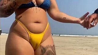 Anime hentai flash: fanget i at røre sig offentligt modigt