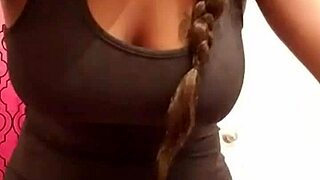 Gordita puta caliente bailando para mi