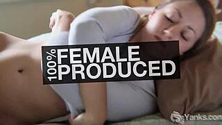 yanks brunette eden reaches climax in her shorts during solo play