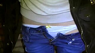 i’m wild for this young asian sucking outdoors