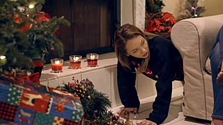 Desperate for Creampie, Renee Rose Plays Wifey in Hot Role-Play