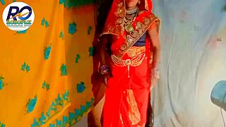 Desi bhabhi strips saree for intense fingering and fucking