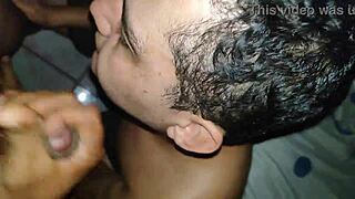 the guy poured leite na boca during the gay scene