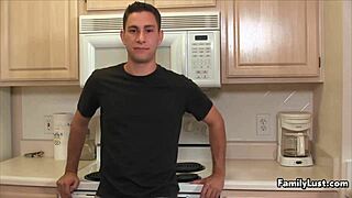 Happy young 18+ guy drills milf's mature pussy for intense cumshot