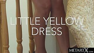 This Gorgeous Girl Fingers Her Hot Pussy Without Holding Back