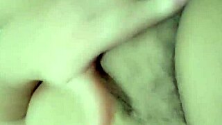 Sentei no Consolo de Frente e Costas Avisando o Gozo