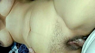 yo, pinay student gets down and dirty while no one’s home