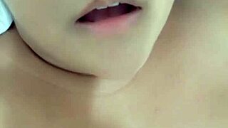 Sentei no Consolo de Frente e Costas Avisando o Gozo