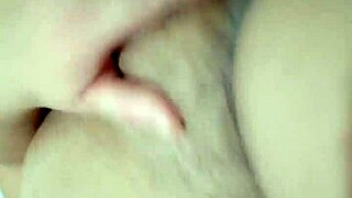 Sentei no Consolo de Frente e Costas Avisando o Gozo