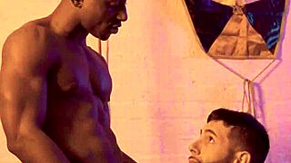 Sayunclenetwork Com - Interracial Dynamics Unfold as Black Hunk Dominates in Muscular Encounter.