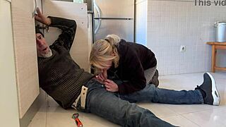 Hot Wife Sucks Plumber's Big Cock in Kitchen with Cum Finish 😏