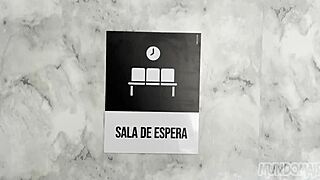 Subi Na Moto E Na Pica Do Meu Amigo, Oops!