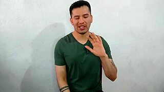 I lend my hairy ass to the constructor boyfriend, sucked by my ex's boyfriend, he fucks me bareback in the houses we build.