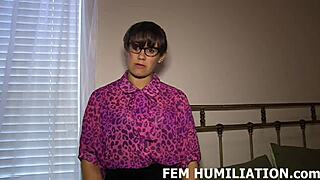 Já pensou em treinar o cu com dildos gigantes?