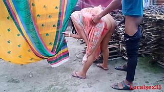 desi bhabi outdoor sex on webcam