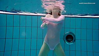 i watch liza bubarek as hot underwater mermaid in pool