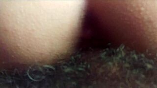 My girlfriend's ass hole begging to be penetrated on squeaky bed?