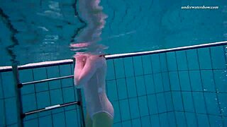 i watch liza bubarek as hot underwater mermaid in pool