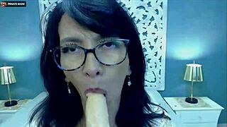 I enjoy watching mature webcam shows every day. They provide excellent entertainment and relaxation.