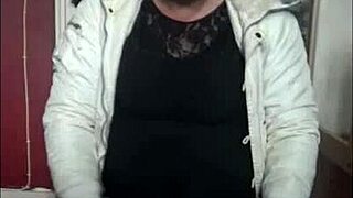 Bisexual crossdresser wants ass to mouth on cam for everyone?