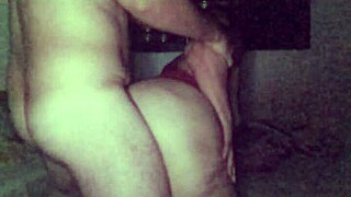 Hey, in the dark he climbs on me and fucks me so good 😍