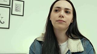 Bills shares an intimate homemade encounter with cute pussy licking