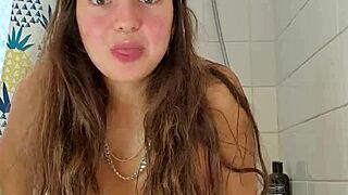 Area51Freak Caught Squirting By Flatmate!