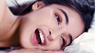 Wow, 18+ med hestehale slikker gilf fitte tidlig morgen!