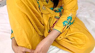 I can’t resist my mother-in-law’s big ass in full HD action