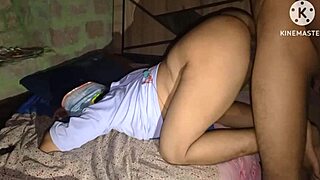 Desi Bhabhi Squirts During Hardcore Pussy Play