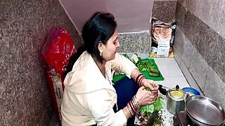 hot romantic mms with big tits and cunilingus 😘