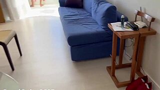 flagrei minha esposa com negão no apartamento, gozei vendo ele fudendo ela